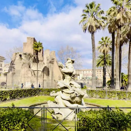 Luce A Piazza Vittorio